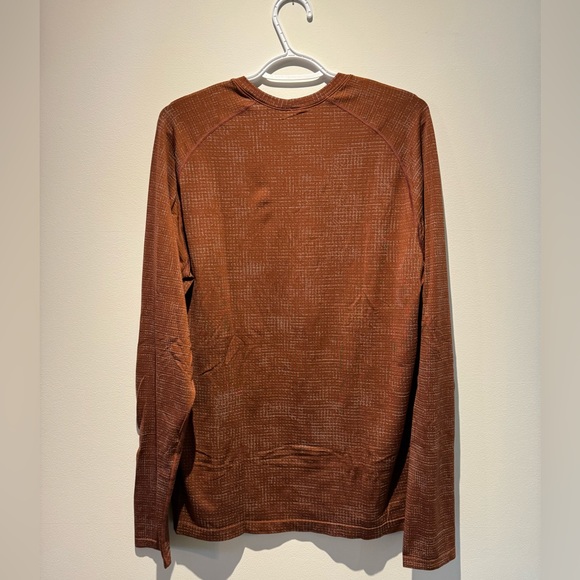 Lululemon Men’s Large Metal Vent Tech Long Sleeve Tee - Picture 2 of 3